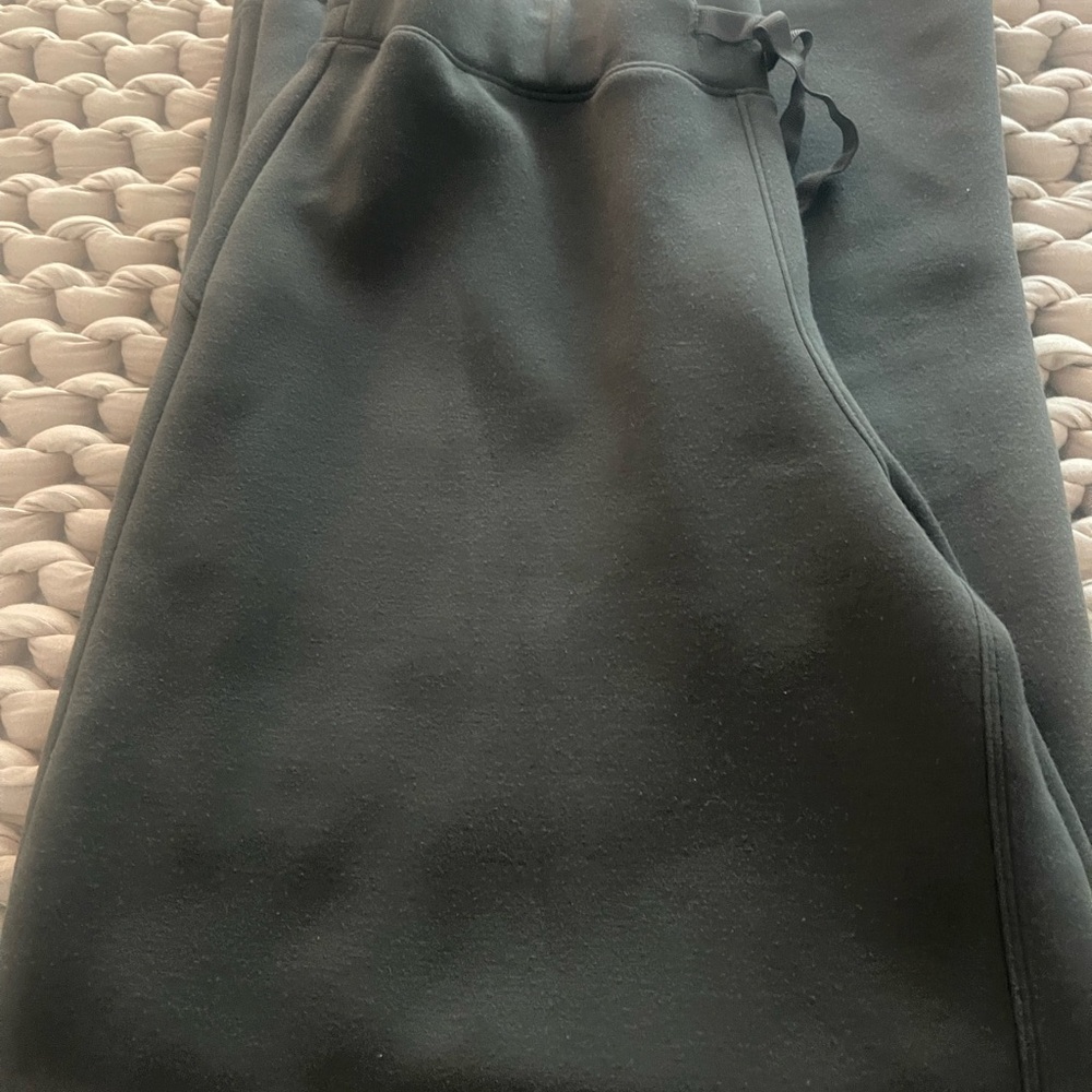 Spanx Airessential Wide Leg Pant